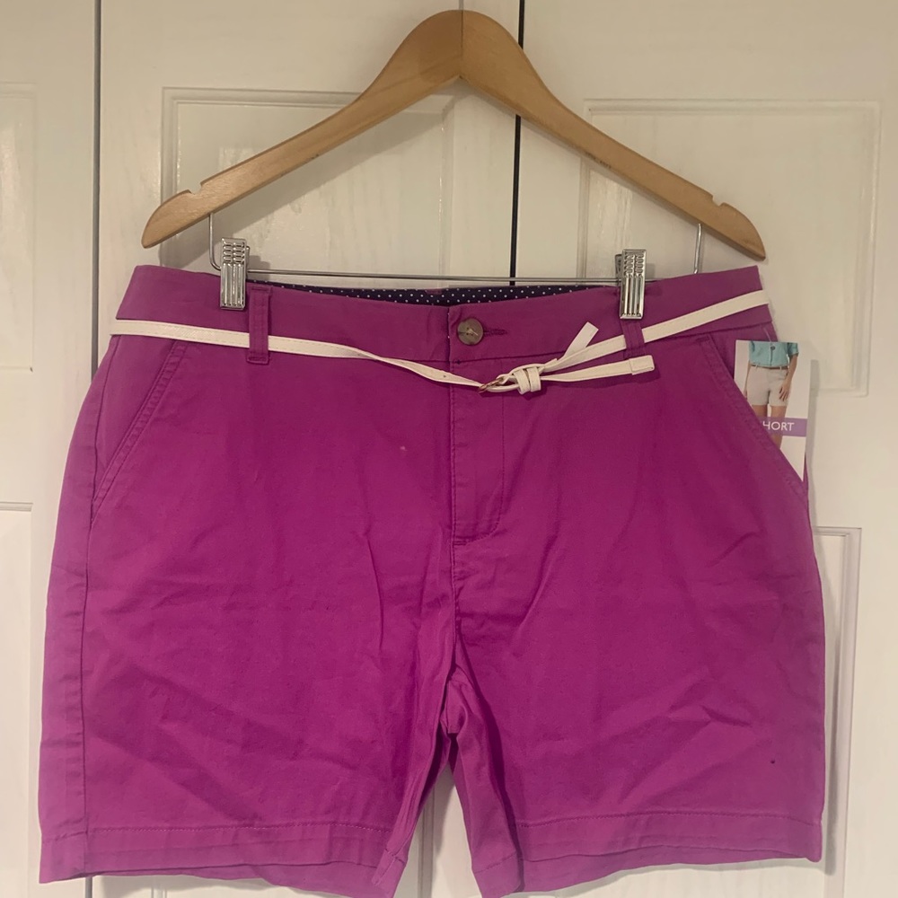 Woman’s Lee Rider Color: Orchid Shorts Size 16 Inseam 6”